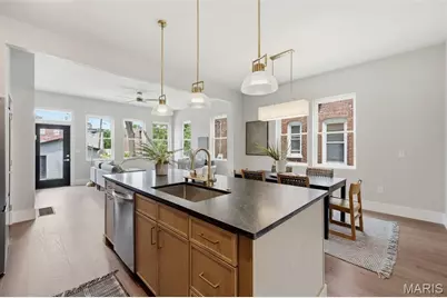 4439 Gibson Avenue, Saint Louis, MO 63110 - Photo 9