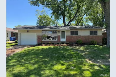 1460 Saint Louis Street, Florissant, MO 63033 - Photo 1