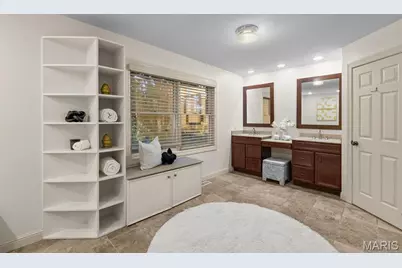 13314 Tree Top View Court, Saint Louis, MO 63141 - Photo 47