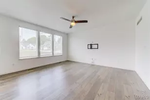 180 Windfall Wy, Eureka, MO 63025 - Photo 11