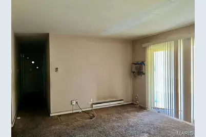 8755 Sieloff Drive #B, Hazelwood, MO 63042 - Photo 9