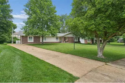 8 Sunnybrae Court, Ballwin, MO 63011 - Photo 35