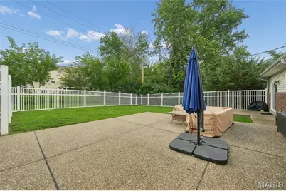 8 Sunnybrae Court, Ballwin, MO 63011 - Photo 31