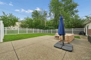8 Sunnybrae Ct, Ballwin, MO 63011 - Photo 31