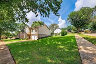 7101 Coram Dr, Saint Louis, MO 63129 - Photo 3