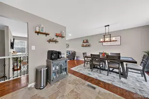 7101 Coram Dr, Saint Louis, MO 63129 - Photo 23