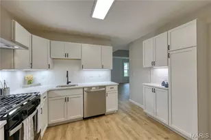 326 Devonshire Ct, Saint Peters, MO 63376 - Photo 15