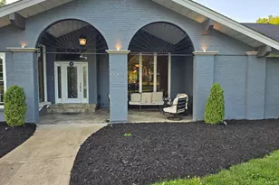 15875 Kettington Rd, Chesterfield, MO 63017 - Photo 9