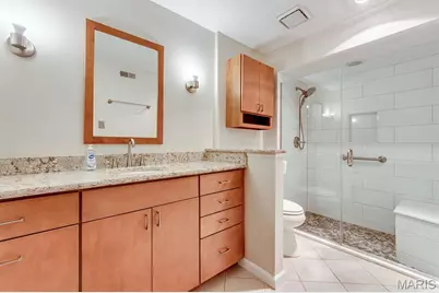 5375 N Kenrick Parke Drive #208, Shrewsbury, MO 63119 - Photo 15