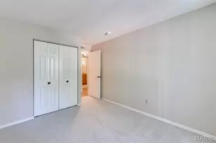 5375 N Kenrick Parke Dr, Shrewsbury, MO 63119 - Photo 17