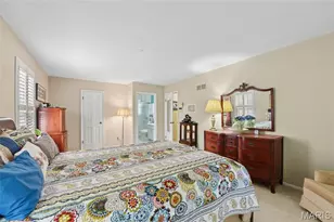 13116 Huntercreek Ridge Rd, Des Peres, MO 63131 - Photo 19