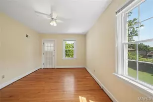 6945 Melrose Ave, University City, MO 63130 - Photo 13