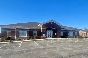 6702 Keaton Corporate Pkwy, O'Fallon, MO 63368 - Photo 1