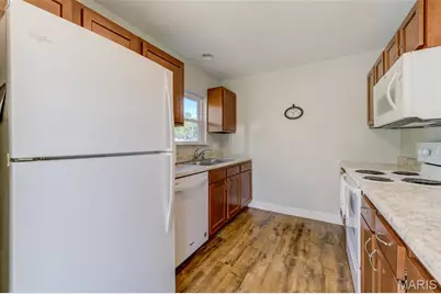 1308 Glendale Gardens Drive #A, Kirkwood, MO 63122 - Photo 19