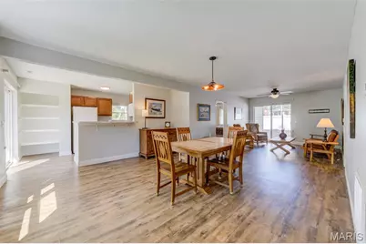 1308 Glendale Gardens Drive #A, Kirkwood, MO 63122 - Photo 9