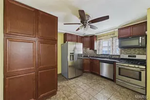 113 E Cartwright Ave, Unincorporated, MO 63125 - Photo 9