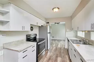 1751 June Dr, Saint Louis, MO 63138 - Photo 15