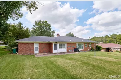 1751 June Drive, Saint Louis, MO 63138 - Photo 31