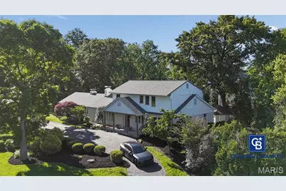 2 Almont, Ladue, MO 63124 - Photo 1
