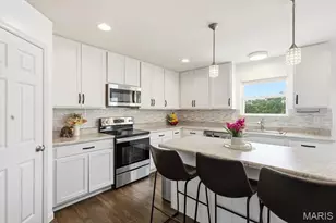 11051 Arbor Gardens Dr, Saint Louis, MO 63044 - Photo 11