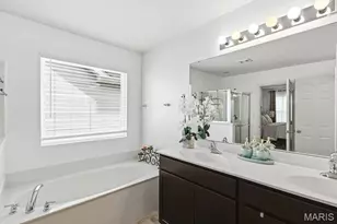 11051 Arbor Gardens Dr, Saint Louis, MO 63044 - Photo 27