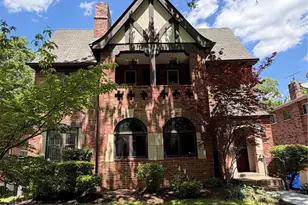 7261 Delmar Blvd, University City, MO 63130 - Photo 1
