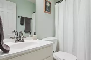 20 W Ofallon Dr, O'Fallon, MO 63366 - Photo 23
