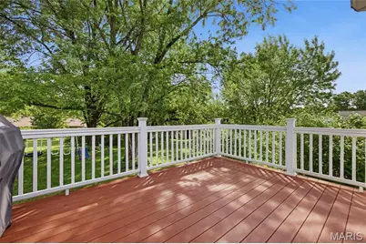 20 W Ofallon Drive, O'Fallon, MO 63366 - Photo 31