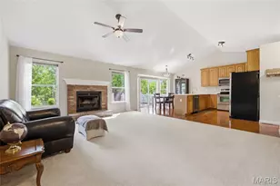 20 W Ofallon Dr, O'Fallon, MO 63366 - Photo 5