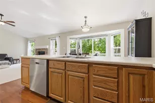 20 W Ofallon Dr, O'Fallon, MO 63366 - Photo 13