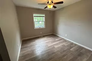 12834 Fox Haven Dr, Florissant, MO 63033 - Photo 5