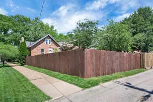 5544 Murdoch Ave, Saint Louis, MO 63109 - Photo 13