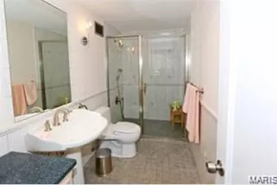 4501 Lindell Boulevard #4B, Saint Louis, MO 63108 - Photo 11