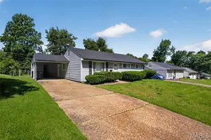5563 Winchelsea Dr, Saint Louis, MO 63121 - Photo 7