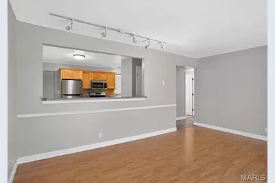 5563 Winchelsea Drive, Saint Louis, MO 63121 - Photo 11