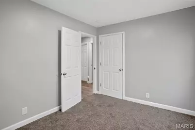5563 Winchelsea Drive, Saint Louis, MO 63121 - Photo 25