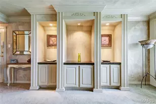 1 Delcrest Ct, Saint Louis, MO 63124 - Photo 5