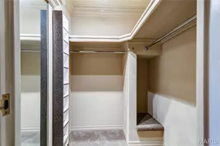1 Delcrest Ct, Saint Louis, MO 63124 - Photo 13