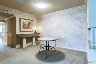 1 Delcrest Ct, Saint Louis, MO 63124 - Photo 7