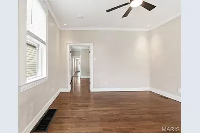 5310 Shaw Avenue, Saint Louis, MO 63110 - Photo 3