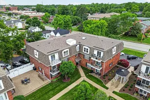 522 N Kirkwood Rd, Kirkwood, MO 63122 - Photo 21