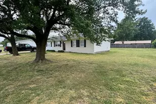39665 Bernard Rd, Malden, MO 63863 - Photo 3