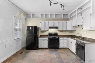 4058 Botanical Ave, Saint Louis, MO 63110 - Photo 13