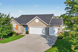 18 Sonnet Way Ct, Wentzville, MO 63385 - Photo 1