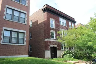 6318 S Rosebury Ave, Saint Louis, MO 63105 - Photo 1
