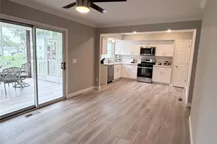 4211 Martyridge Dr, Saint Louis, MO 63129 - Photo 7