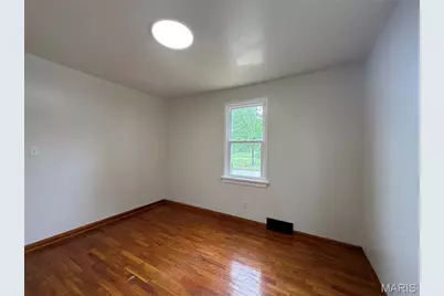 302 Cherry Avenue, Robertsville, MO 65066 - Photo 9
