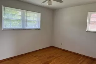 1019 Taman Ct, Kirkwood, MO 63122 - Photo 5
