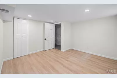 6630 Elmer Avenue, Saint Louis, MO 63109 - Photo 21