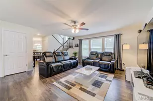 618 Crk Bnd Dr, Lake Saint Louis, MO 63367 - Photo 11
